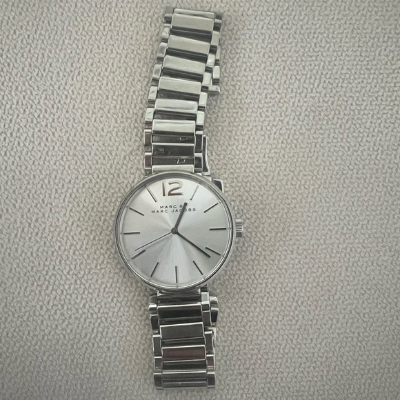 Marc Jacobs Watch - Picture 1 of 5